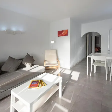 Lava Teneguia, 5 Guests In 2 Bedrooms Apartment *